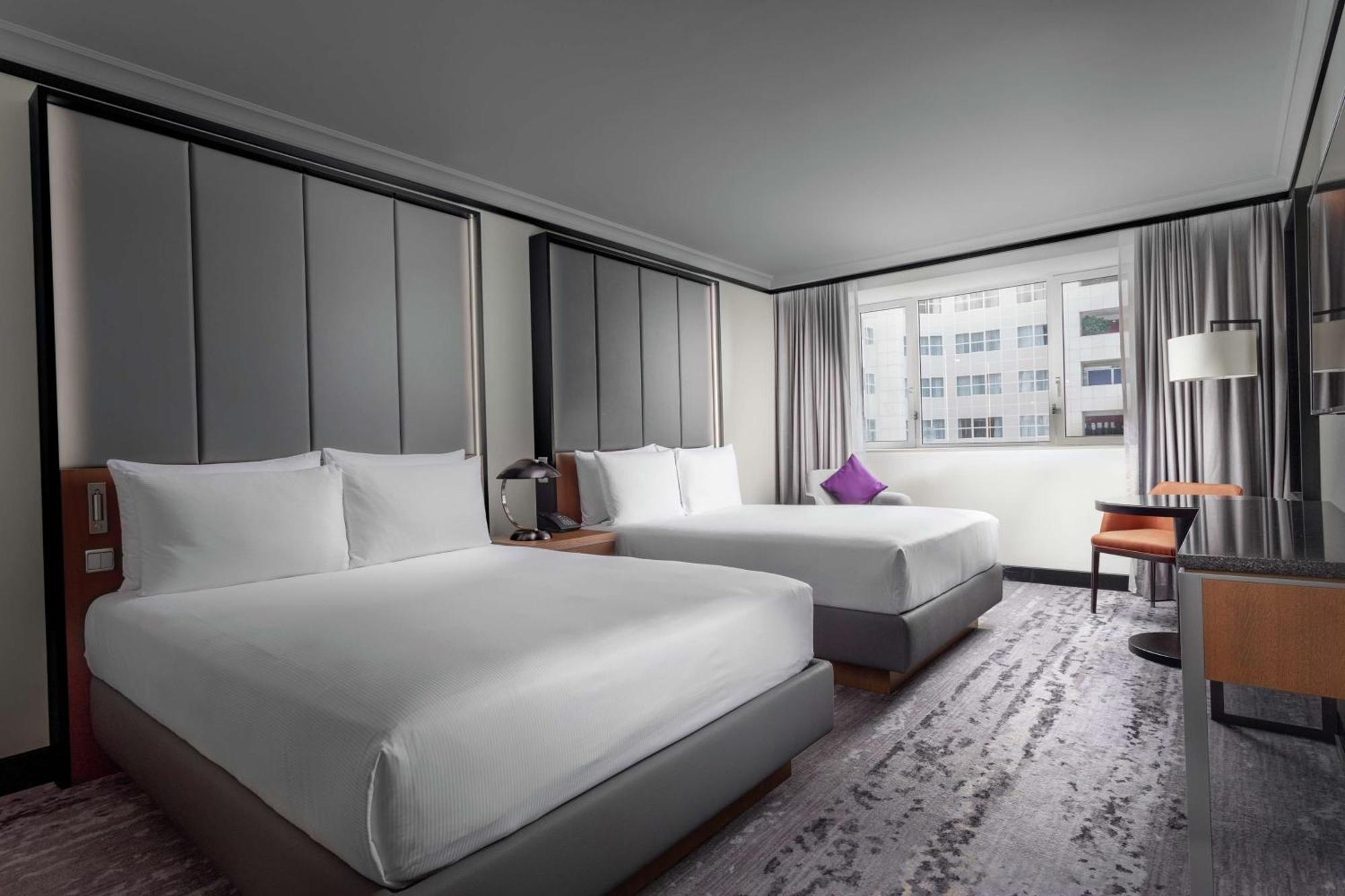 Hilton Prague Hotel Экстерьер фото