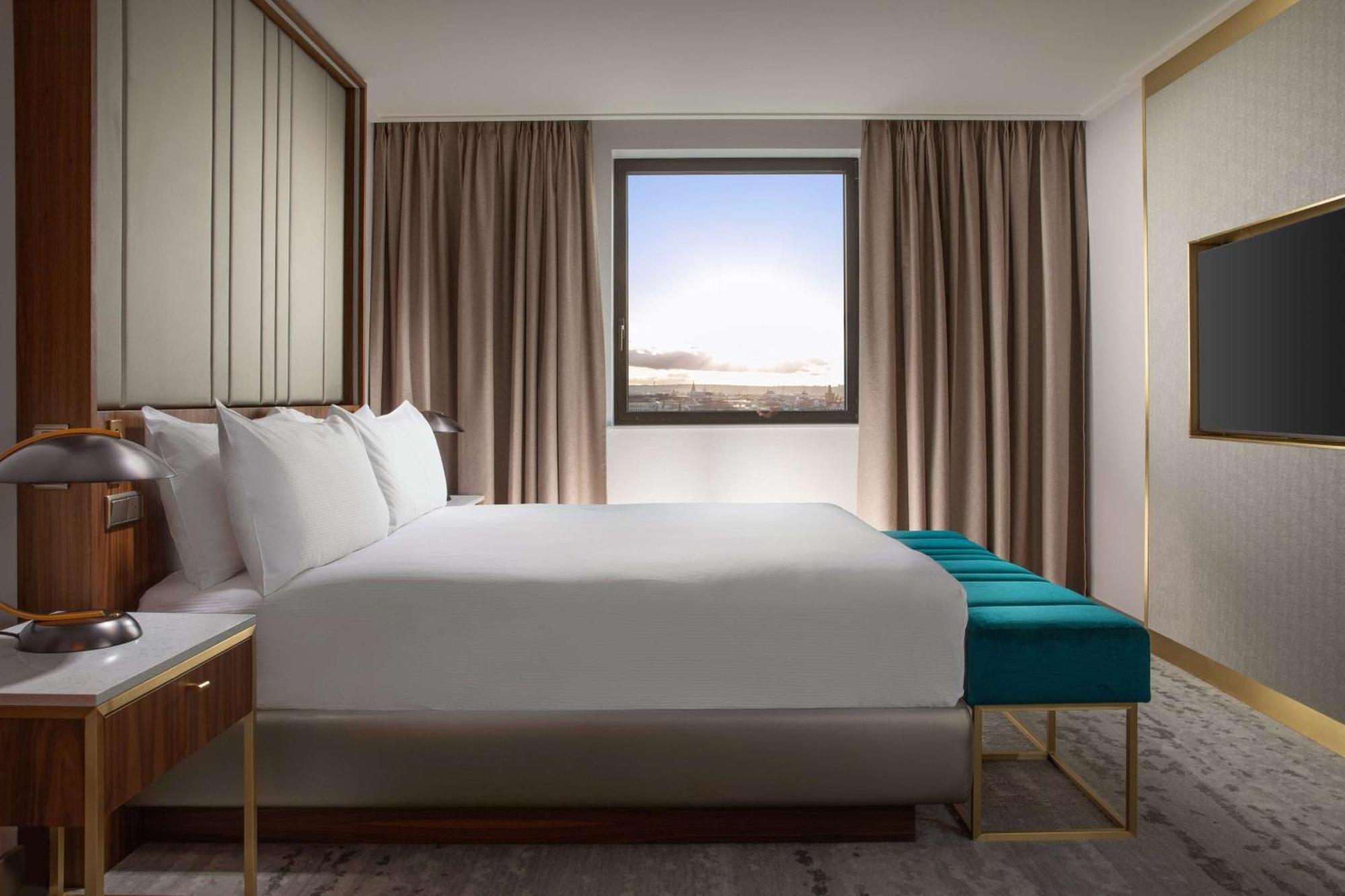 Hilton Prague Hotel Экстерьер фото